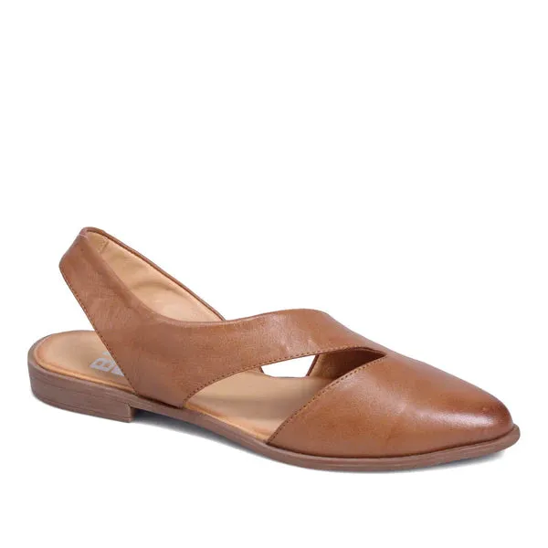 Bueno Bianca Flat Sandal  -  Walnut