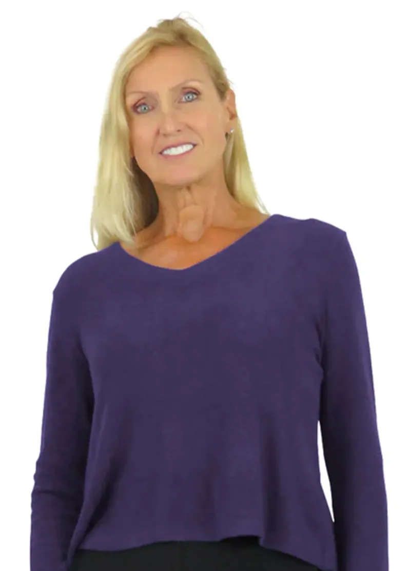 La Cera Long Sleeve V Neck Top