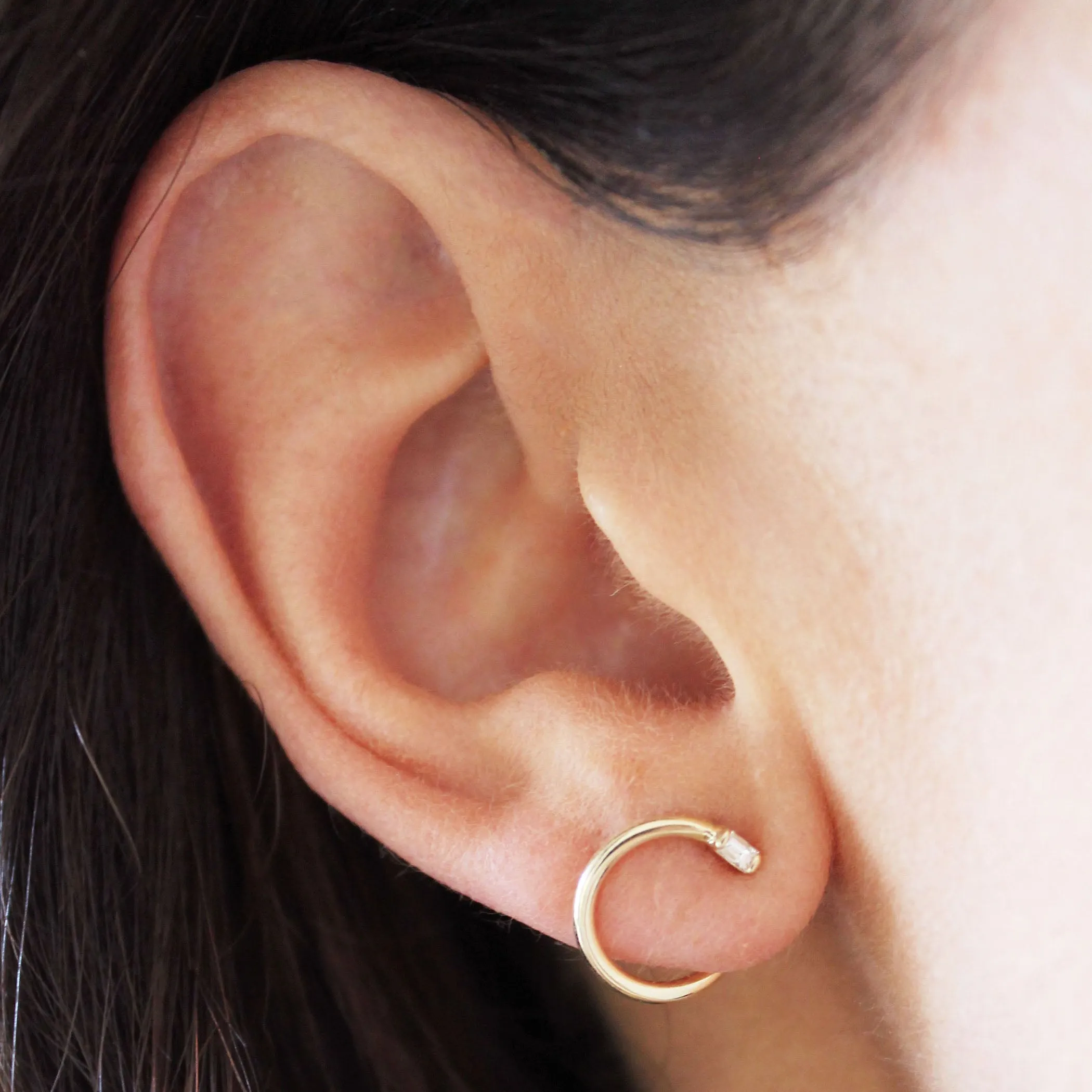 SLIP ON DIAMOND BAGUETTE STUDS