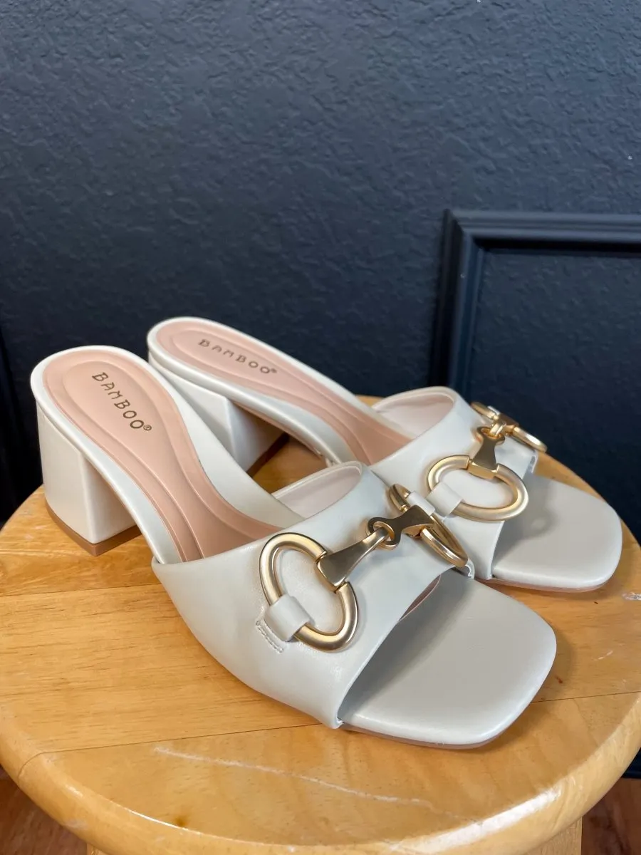 Triple Crowned Mule Heeled Sandal - Ivory